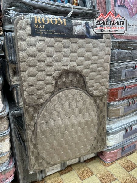 بني غامق